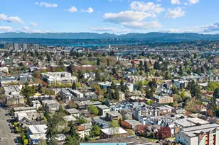 966 N Allen Pl, Seattle, WA 98103 - Photo 32