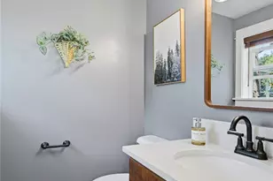 227 24th Ave E, Seattle, WA 98112 - Photo 26