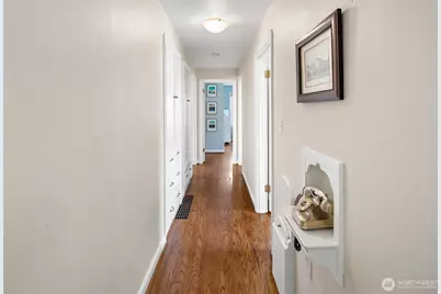 8353 20th Avenue NW, Seattle, WA 98117 - Photo 14