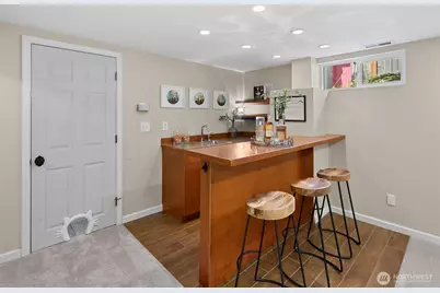 8353 20th Avenue NW, Seattle, WA 98117 - Photo 26