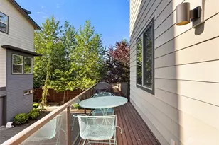 347 Chelan Ave NE, Renton, WA 98059 - Photo 14