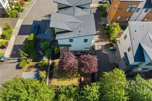 347 Chelan Ave NE, Renton, WA 98059 - Photo 32