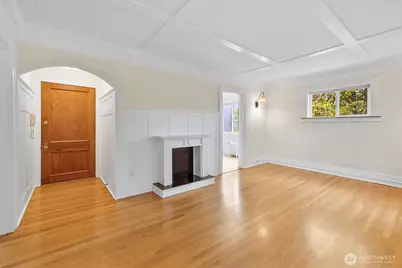 1640 18th Avenue #6, Seattle, WA 98122 - Photo 6