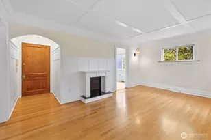 1640 18th Ave, Seattle, WA 98122 - Photo 6