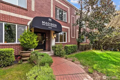 1640 18th Avenue #6, Seattle, WA 98122 - Photo 2