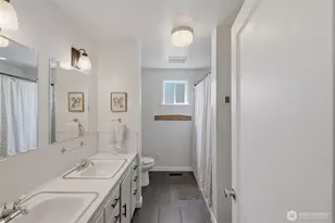 6240 S M St, Tacoma, WA 98408 - Photo 16