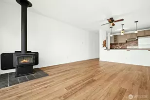 5844 NE 75th St, Seattle, WA 98115 - Photo 8
