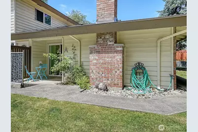 411 213th Place SW #12A, Bothell, WA 98021 - Photo 18