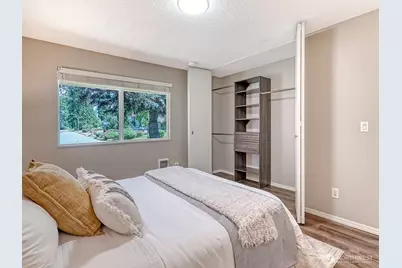 411 213th Place SW #12A, Bothell, WA 98021 - Photo 10