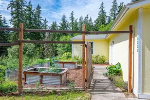 5220 Lakeside Dr, Langley, WA 98260 - Photo 38