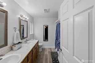 141 E Village View Dr, Allyn, WA 98524 - Photo 22