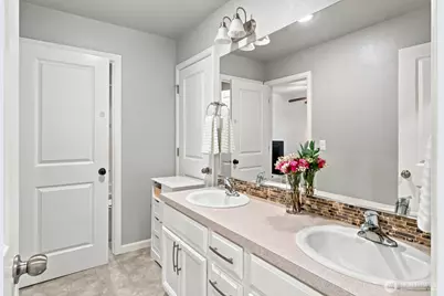 8825 Corona Court NE, Lacey, WA 98516 - Photo 30