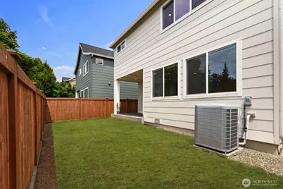 3911 211th Place SE, Bothell, WA 98021 - Photo 32