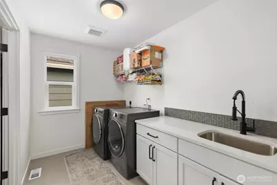 3911 211th Place SE, Bothell, WA 98021 - Photo 26