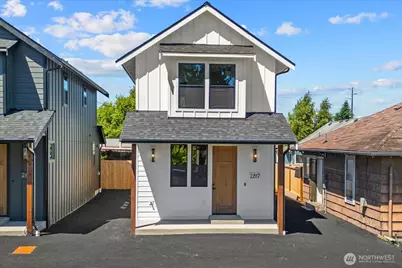 2817 25th Street #B, Everett, WA 98201 - Photo 1