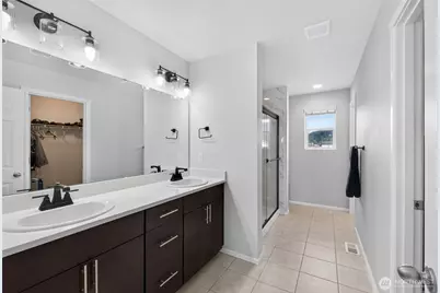 15742 58th Street Ct E, Sumner, WA 98390 - Photo 6