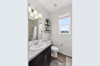 15742 58th Street Ct E, Sumner, WA 98390 - Photo 10