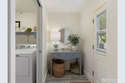 5930 Rose Loop NE, Bainbridge Island, WA 98110 - Photo 32