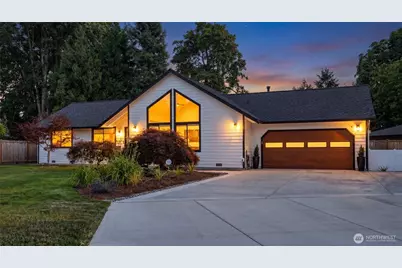 11533 SE 85th Lane, Newcastle, WA 98056 - Photo 2