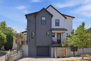 2853 B NW 63rd St, Seattle, WA 98107 - Photo 38