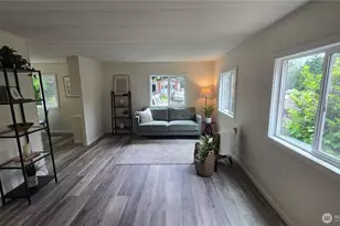 2284 Yew St, Bellingham, WA 98229 - Photo 12