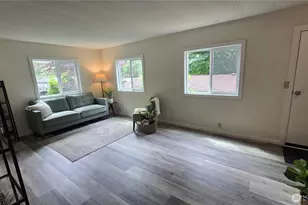 2284 Yew St, Bellingham, WA 98229 - Photo 14