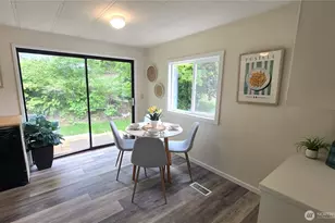 2284 Yew St, Bellingham, WA 98229 - Photo 22