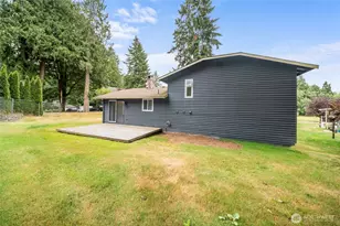 3995 Fischer Park Ave NE, Bremerton, WA 98310 - Photo 24