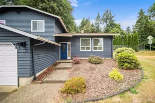 3995 Fischer Park Ave NE, Bremerton, WA 98310 - Photo 4