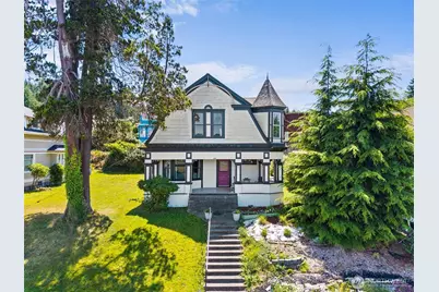 714 W First Street, South Bend, WA 98586 - Photo 1