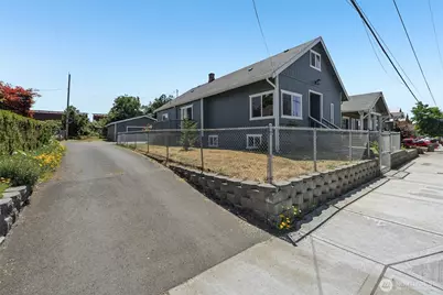 806 4th Street SE, Auburn, WA 98002 - Photo 18
