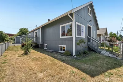 806 4th Street SE, Auburn, WA 98002 - Photo 1