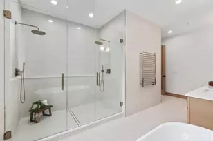 1207 145th Ave SE, Bellevue, WA 98007 - Photo 24