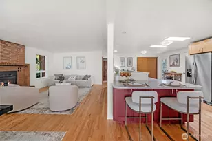 12521 2nd Ave NE, Seattle, WA 98125 - Photo 6