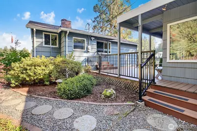 31602 W Lake Morton Drive SE, Kent, WA 98042 - Photo 2