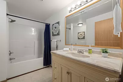 22112 Ave S 42nd Avenue S #104, Kent, WA 98032 - Photo 22