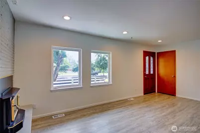 1709 2nd St, Marysville, WA 98270 - Photo 16