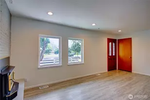 1709 2nd St, Marysville, WA 98270 - Photo 16