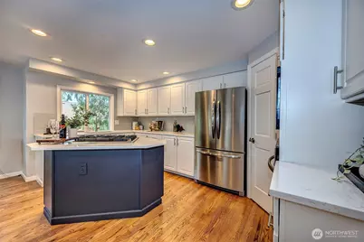 1832 231st Place NE, Sammamish, WA 98074 - Photo 10