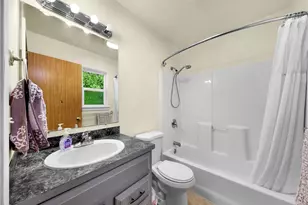 642 Sprague Valley Dr, Maple Falls, WA 98266 - Photo 22