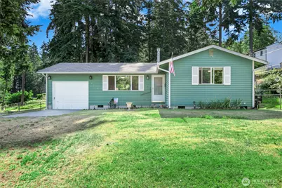 3128 Summit Boulevard, Oak Harbor, WA 98277 - Photo 1