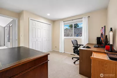 14302 NE 61 Street, Redmond, WA 98052 - Photo 20