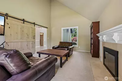14302 NE 61 Street, Redmond, WA 98052 - Photo 8