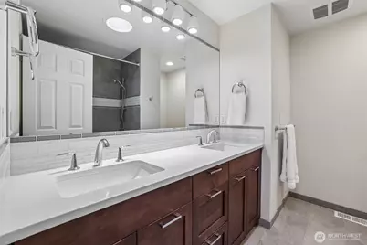 14302 NE 61 Street, Redmond, WA 98052 - Photo 22