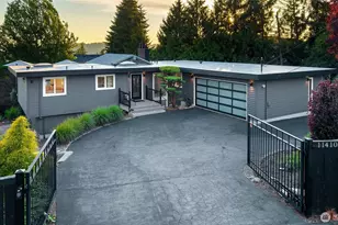 11410 SE 79th St, Newcastle, WA 98056 - Photo 8