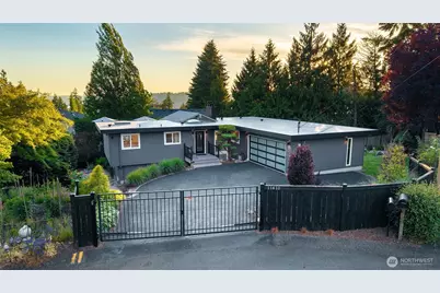 11410 SE 79th Street, Newcastle, WA 98056 - Photo 2