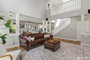 2307 108th Ave SE, Bellevue, WA 98004 - Photo 8