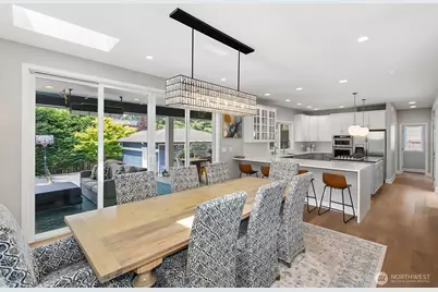 2307 108th Avenue SE, Bellevue, WA 98004 - Photo 10
