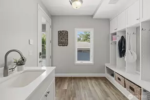 2307 108th Ave SE, Bellevue, WA 98004 - Photo 14