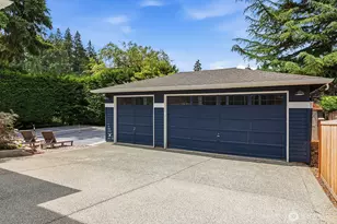 2307 108th Ave SE, Bellevue, WA 98004 - Photo 34